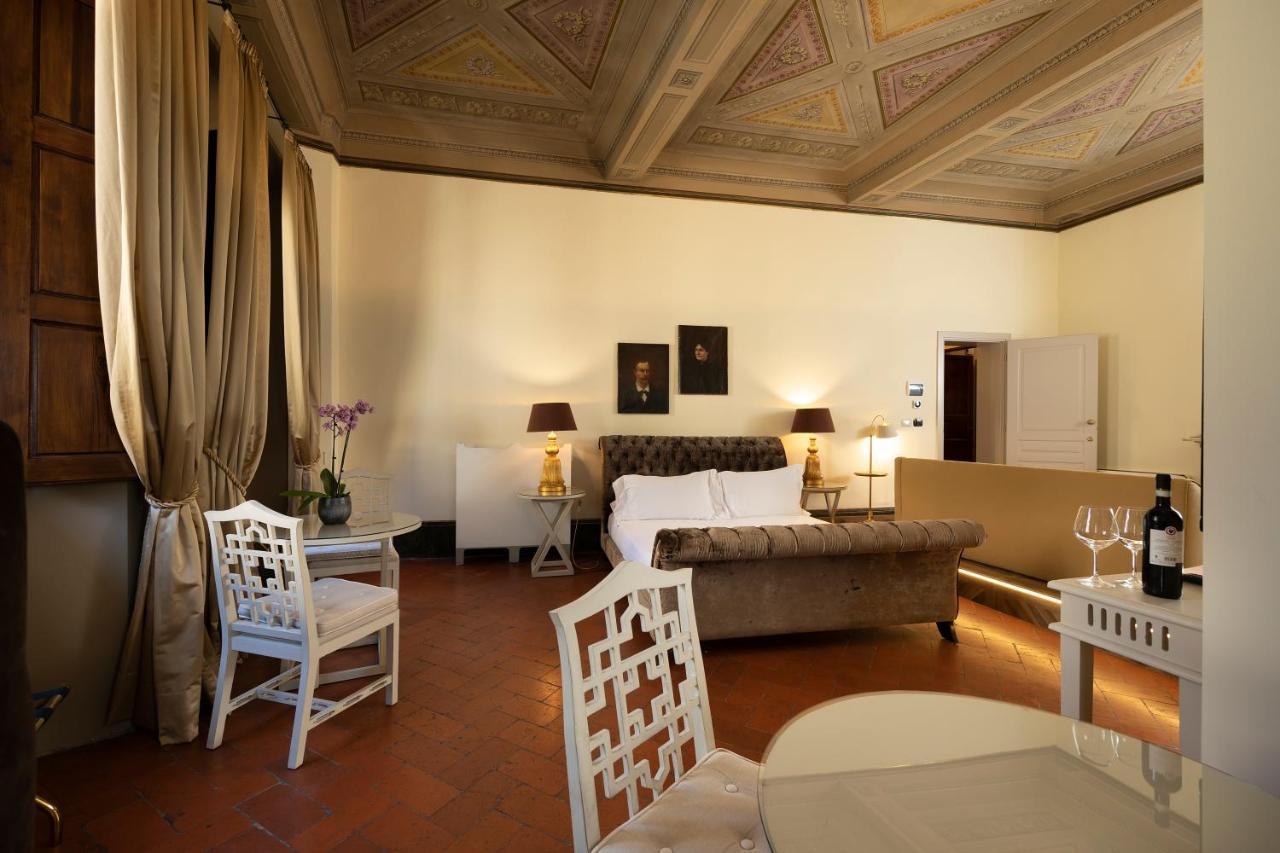 Aparthotel Palazzo Martellini Residenza D'Epoca Florenz Exterior foto