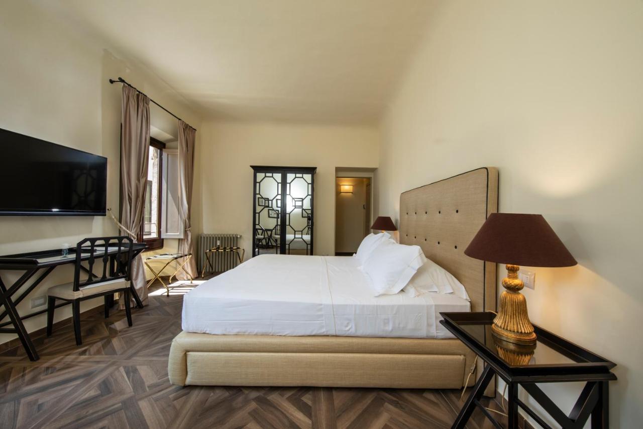 Aparthotel Palazzo Martellini Residenza D'Epoca Florenz Exterior foto